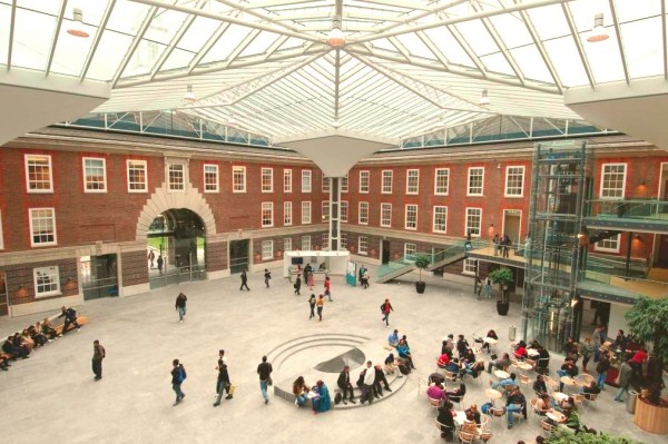 Middlesex University Campus kmuakademie Wissenswertes der Middlesex University