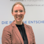 Christina Weidinger - kmuakademie.ac.at