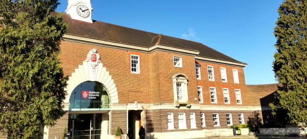 Mainbuilding Middlesex University, London Wissenswertes über die Middlesex University